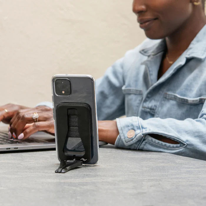 Peak Design Universal Adapter For All Phones