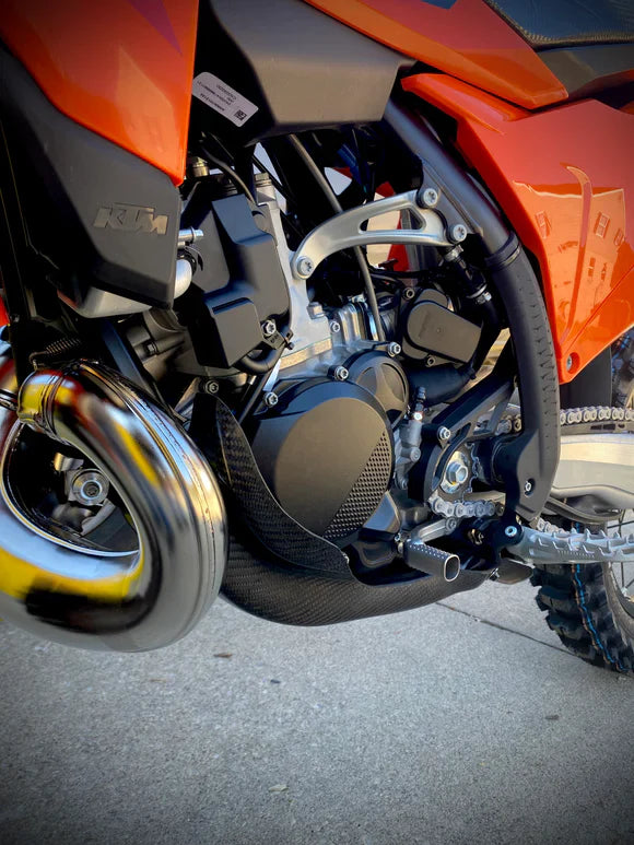 P3 Carbon Fiber Skid Plate 2025+ KTM/Husky/GasGas 250/300 w/ Linkage | 301085