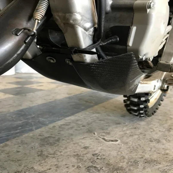 P3 Carbon Skid Plate 2019+ Yamaha/Fantic 125 w/ Linkage | 307041