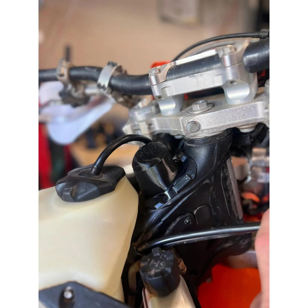 Crosslinked Components 2 Stroke Oil Fill Cap Cover