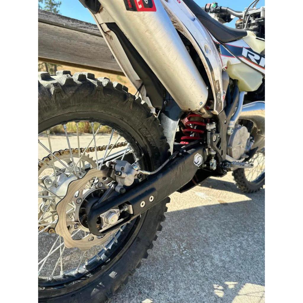 Crosslinked Components HD Swingarm Protectors All 2020+ Rieju | RG