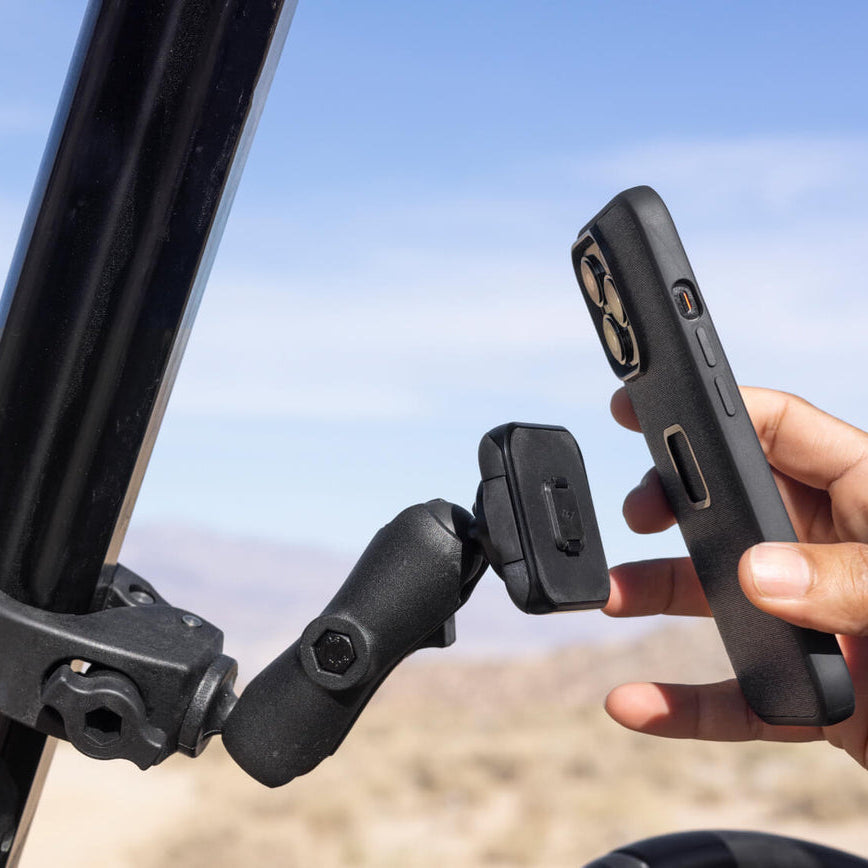 Peak Design Locking Qi2 1" Ball Mount Adapter w/ Wireless Charging
