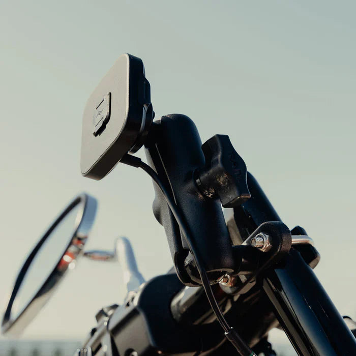 Peak Design Locking Qi2 1" Ball Mount Adapter w/ Wireless Charging