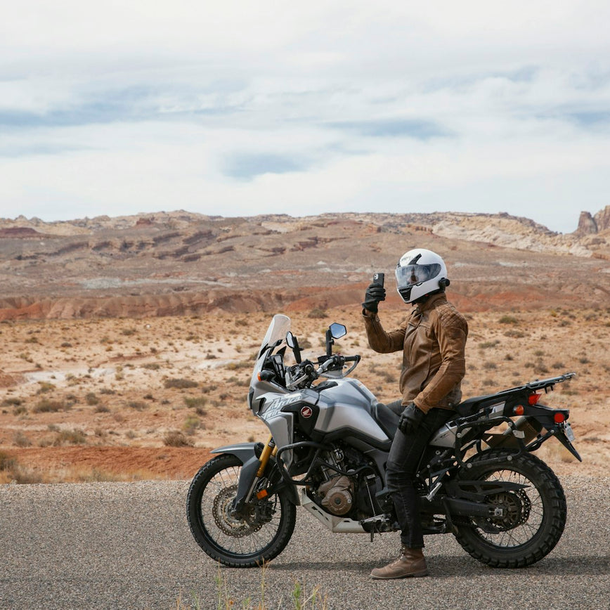 Peak Design Locking V2 Motorcycle Bar Phone Mount